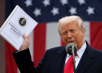 Trump Tarifeleri ABD Borsalarını Sarsarken, 50’den Fazla Ülke Ticaret Görüşmesi Talep Etti