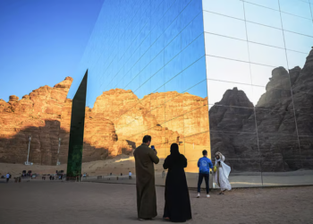 Suudi toplumunda radikal dönüşüm yaşanıyor. Peki, ekonomik reformlar da aynı hızla ilerliyor mu?