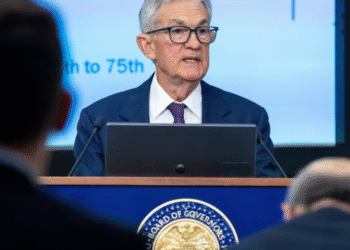 Fed, personelini %10 azaltıyor: Kamu kaynaklarının “sorumlu kullanımı” vurgusu