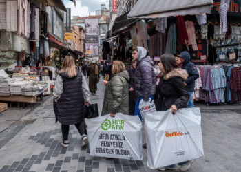 Türkiye ekonomisi yılın ilk çeyreğinde beklentilerin altında büyüdü
