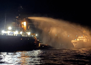 İsrail, Gazze’ye yardım taşıyan gemiyi uluslararası sularda hedef aldı