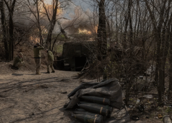 Trump’ın Ukrayna barış hamlesi kritik eşikte: Zelenskiy, Putin’i Türkiye’de görüşmeye çağırdı