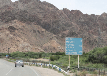 Ermenistan’da artan ateşkes ihlalleri, Azerbaycan’la yeni bir savaş korkusunu tetikliyor