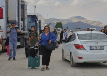 İranlılar, İsrail ile artan çatışmalar nedeniyle Türkiye’ye geçici sığınma arayışında