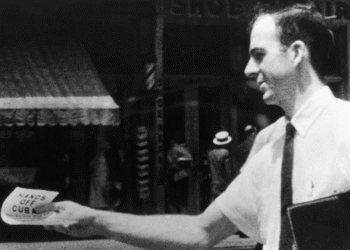 CIA, Kennedy suikastından önce Oswald’ı izleyen gizli ajanı ilk kez kabul etti