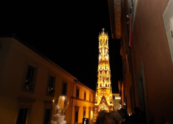 Viterbo’da Santa Rosa töreninde silah alarmı: iki Türk vatandaşı tutuklandı, terör izi yok