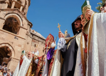 Türkiye, ‘Ulusal Güvenlik’ Gerekçesiyle Hristiyanları Sınır Dışı Ediyor İddiası