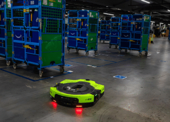 Amazon, 500 Binden Fazla İşi Robotlara Devretmeye Hazırlanıyor: “Yeni Dönem İnsan-Makine İşbirliği”